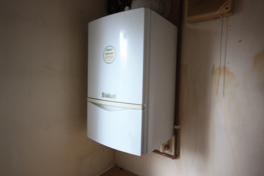 Images for Gloucester Road, Kidsgrove, Stoke-on-Trent EAID:49b9316610c762073834153eee719ae7 BID:1