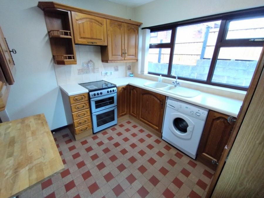 Images for Elm Close, Kidsgrove, Stoke-on-Trent EAID:49b9316610c762073834153eee719ae7 BID:1