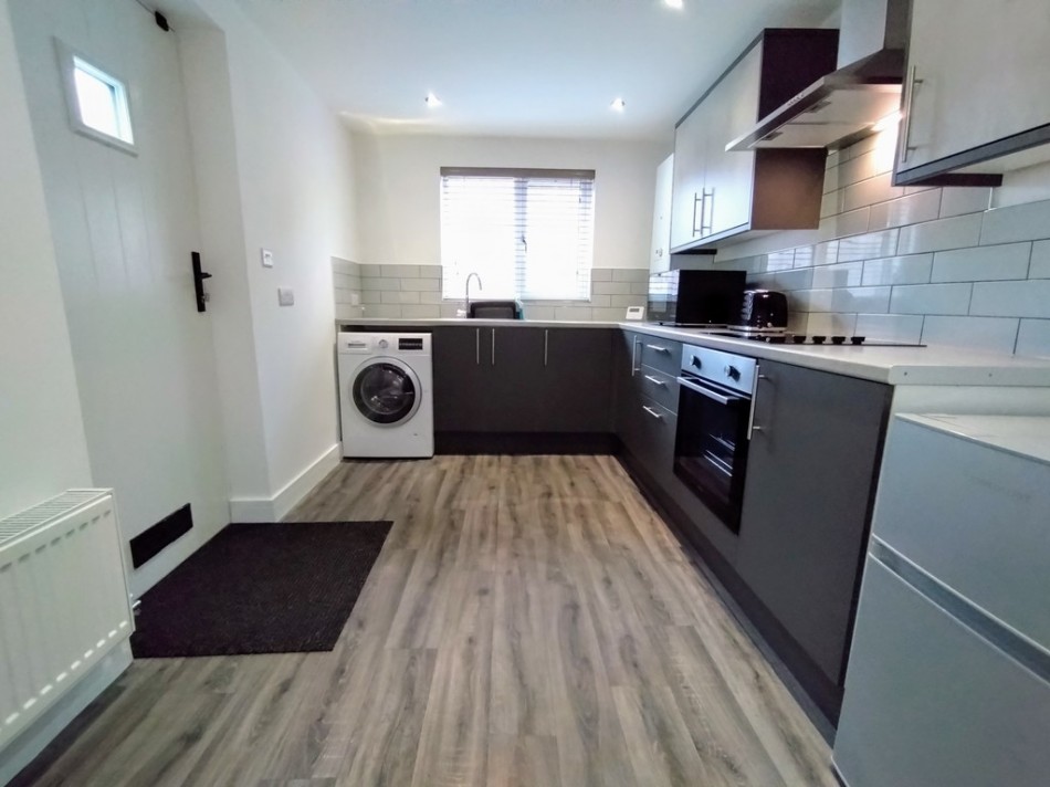 Images for Liverpool Road, Kidsgrove, Stoke-on-Trent EAID:49b9316610c762073834153eee719ae7 BID:1