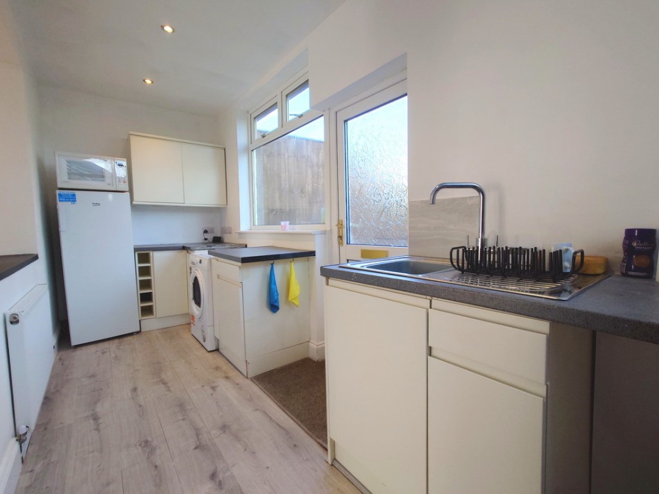 Images for High Street, Sandyford, Stoke-on-Trent EAID:49b9316610c762073834153eee719ae7 BID:1