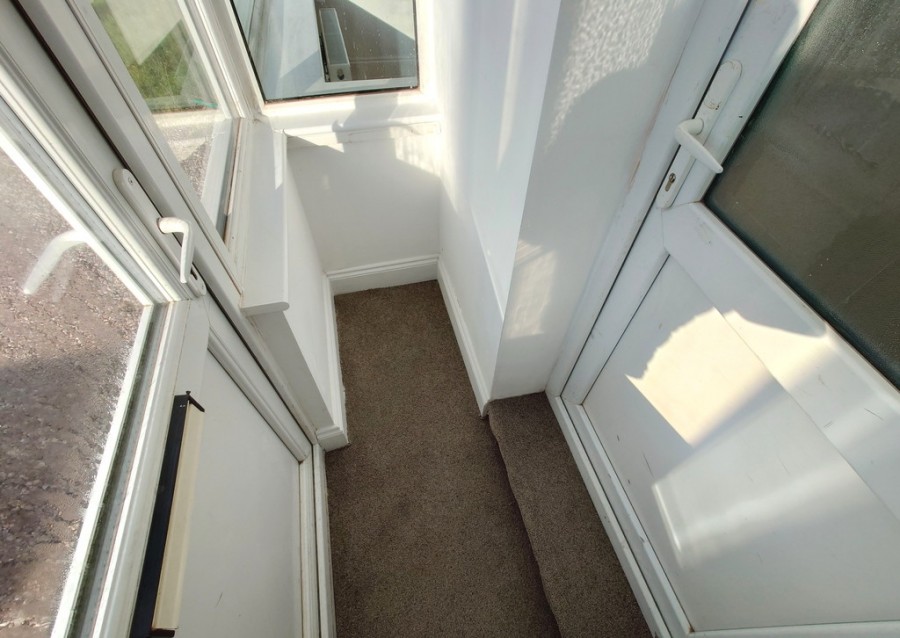 Images for High Street, Sandyford, Stoke-on-Trent EAID:49b9316610c762073834153eee719ae7 BID:1