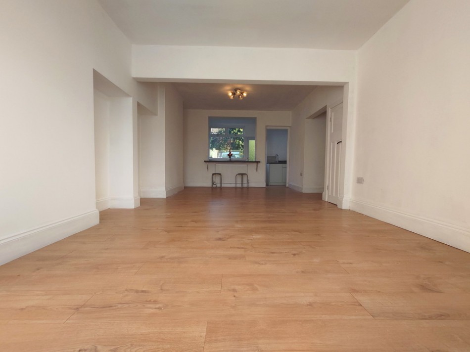 Images for High Street, Sandyford, Stoke-on-Trent EAID:49b9316610c762073834153eee719ae7 BID:1