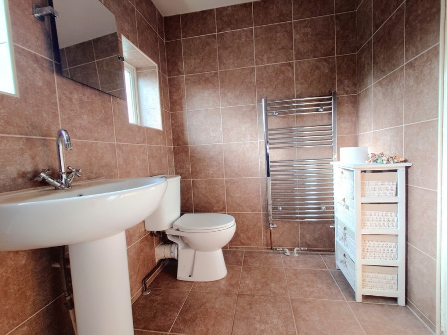 Images for Uffington Parade, Stoke-on-Trent EAID:49b9316610c762073834153eee719ae7 BID:1
