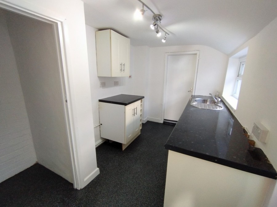 Images for High Street, Harriseahead, Stoke-on-Trent EAID:49b9316610c762073834153eee719ae7 BID:1