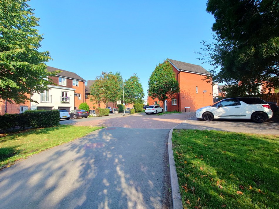 Images for Woodbank View, Burslem, Stoke-on-Trent EAID:49b9316610c762073834153eee719ae7 BID:1