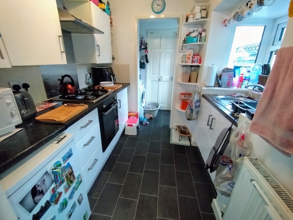 Images for Liverpool Road, Kidsgrove, Stoke-on-Trent EAID:49b9316610c762073834153eee719ae7 BID:1