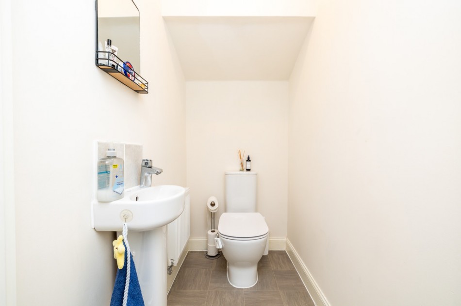 Images for Cliff Aucott Crescent, Alsager, Stoke-on-Trent EAID:49b9316610c762073834153eee719ae7 BID:1