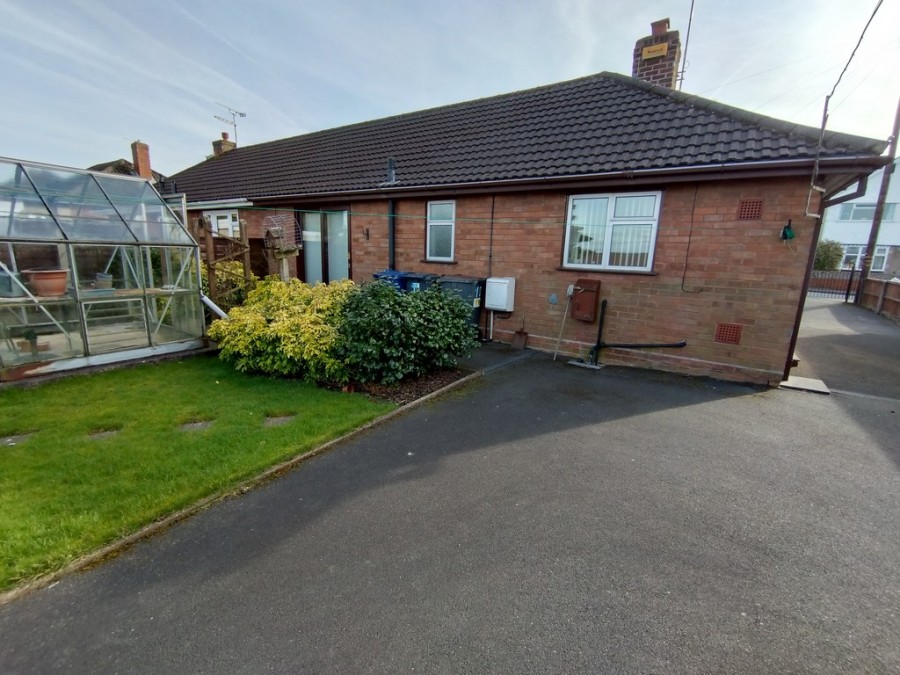 Images for Lichfield Road, Talke, Stoke-on-Trent EAID:49b9316610c762073834153eee719ae7 BID:1