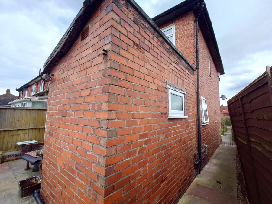 Images for Drubbery Lane, Blurton, Stoke-on-Trent EAID:49b9316610c762073834153eee719ae7 BID:1