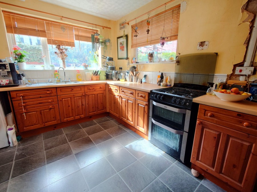 Images for Priory Place, Kidsgrove, Stoke-on-Trent EAID:49b9316610c762073834153eee719ae7 BID:1