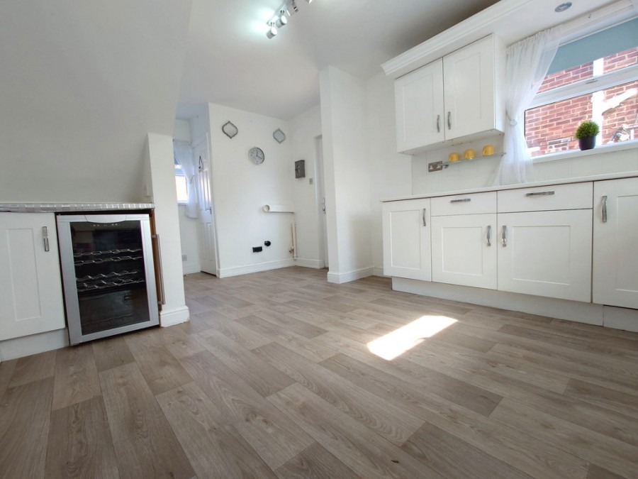 Images for Jesmond Grove, Blurton, Stoke-on-Trent EAID:49b9316610c762073834153eee719ae7 BID:1