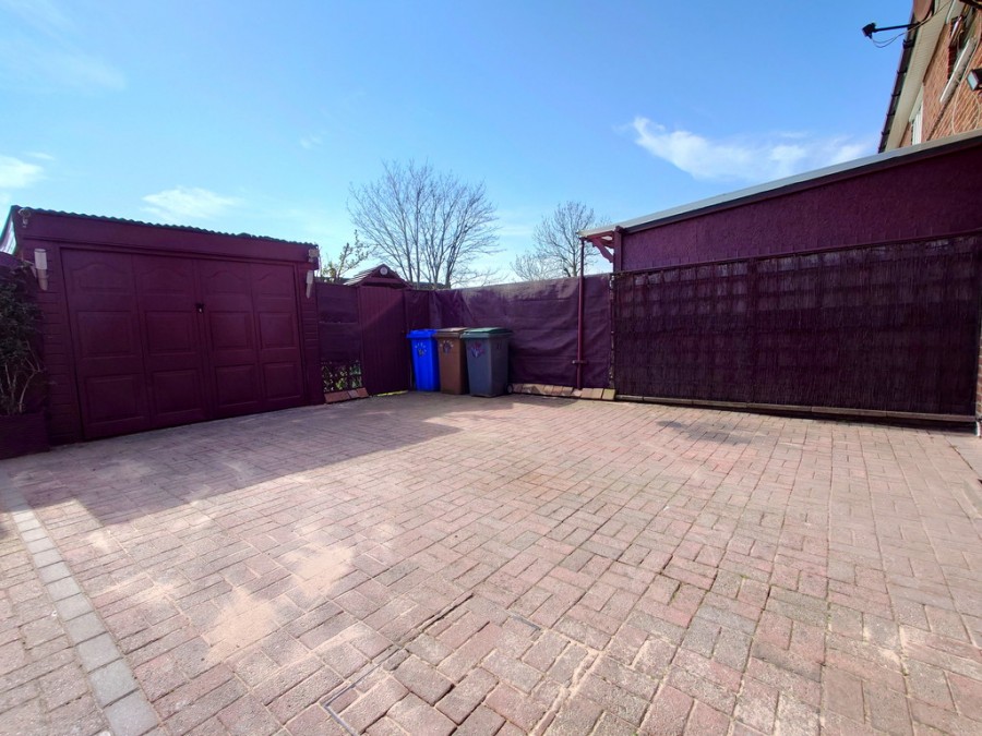 Images for Jesmond Grove, Blurton, Stoke-on-Trent EAID:49b9316610c762073834153eee719ae7 BID:1