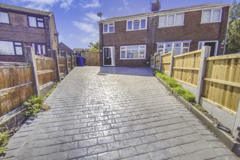 Ian Road, Newchapel, Stoke-on-Trent