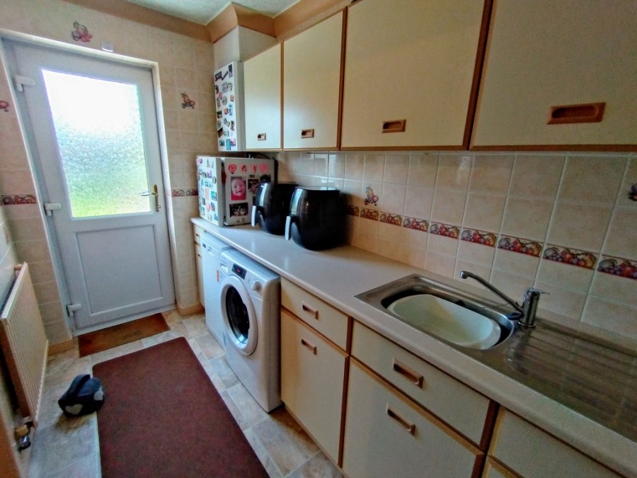 Images for Waterloo Grove, Kidsgrove EAID:49b9316610c762073834153eee719ae7 BID:1