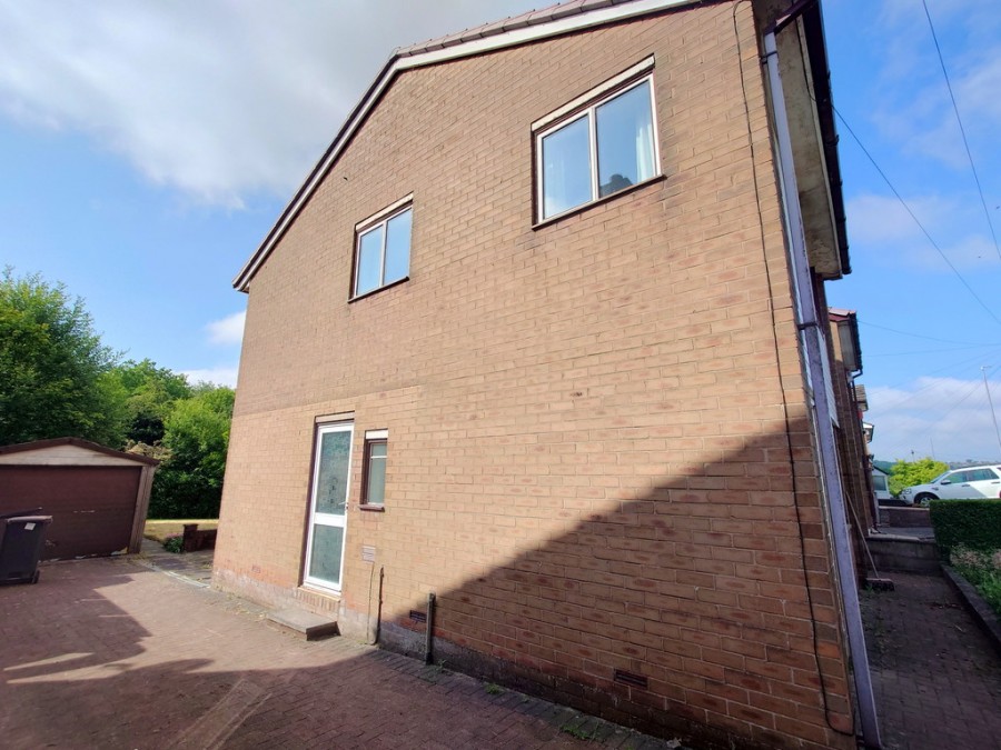 Images for Windmill Avenue, Kidsgrove, Stoke-on-Trent EAID:49b9316610c762073834153eee719ae7 BID:1