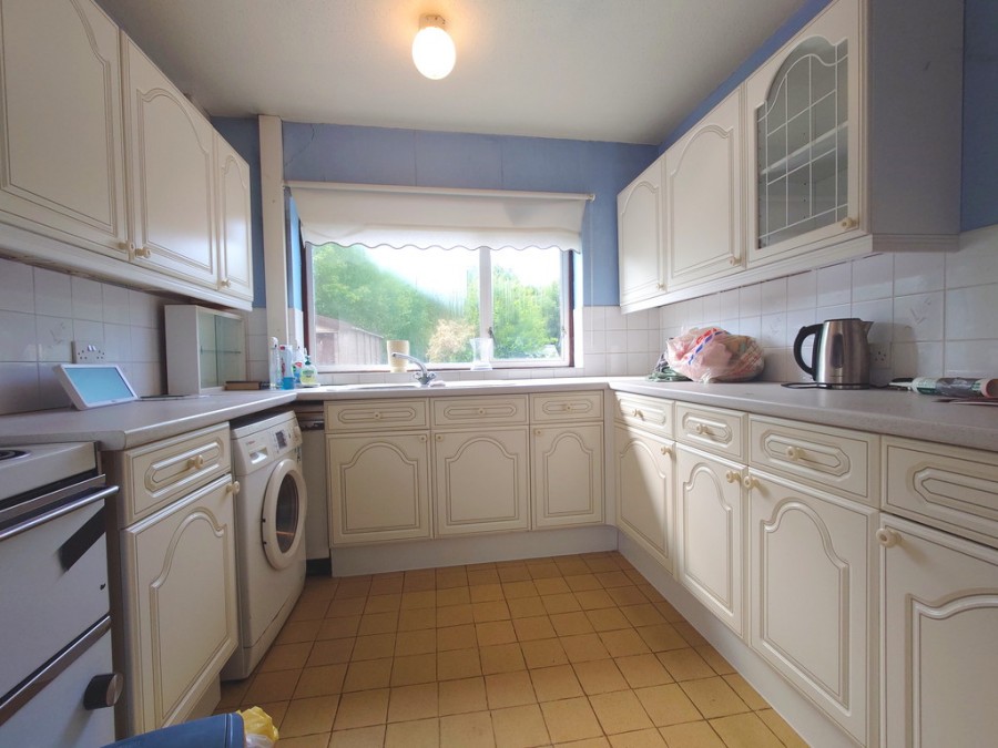 Images for Windmill Avenue, Kidsgrove, Stoke-on-Trent EAID:49b9316610c762073834153eee719ae7 BID:1