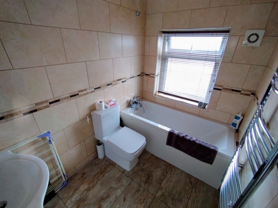 Images for Brown Lees Road, Brown Lees, Stoke-on-Trent EAID:49b9316610c762073834153eee719ae7 BID:1