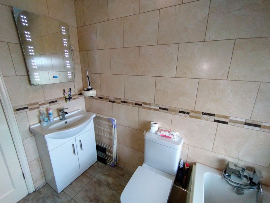 Images for Brown Lees Road, Brown Lees, Stoke-on-Trent EAID:49b9316610c762073834153eee719ae7 BID:1