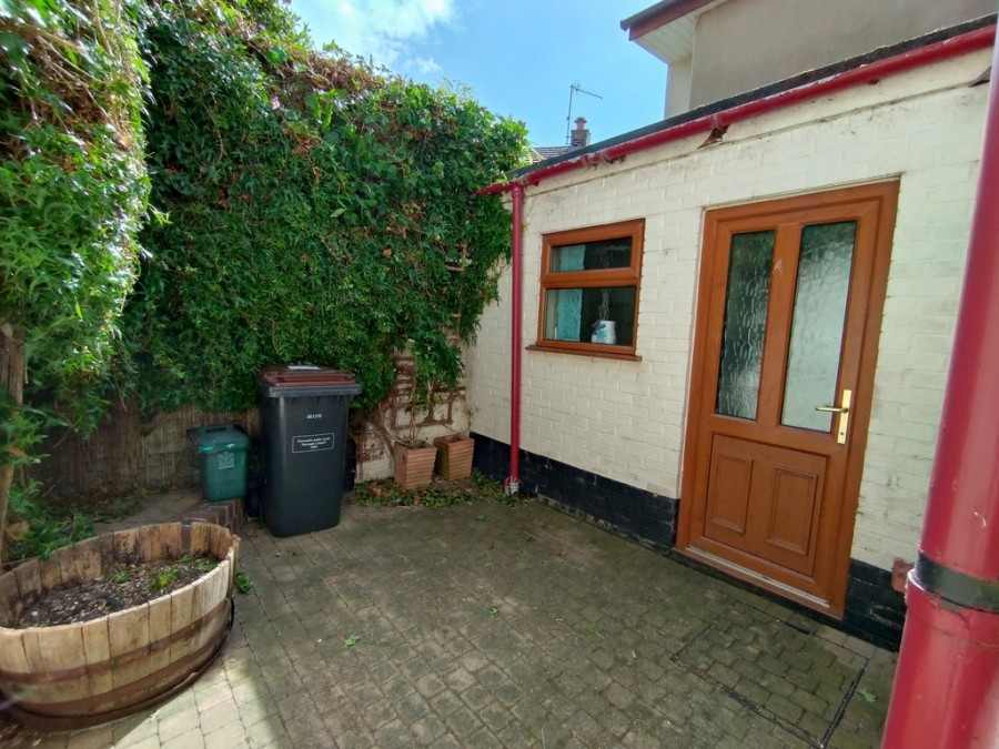 Images for Bank Street, Rookery, Stoke-on-Trent EAID:49b9316610c762073834153eee719ae7 BID:1
