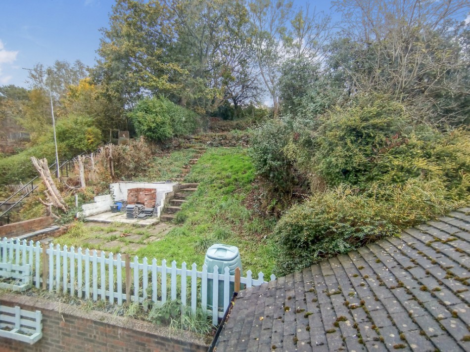 Images for Stonebank Road, Kidsgrove, Stoke-on-Trent EAID:49b9316610c762073834153eee719ae7 BID:1