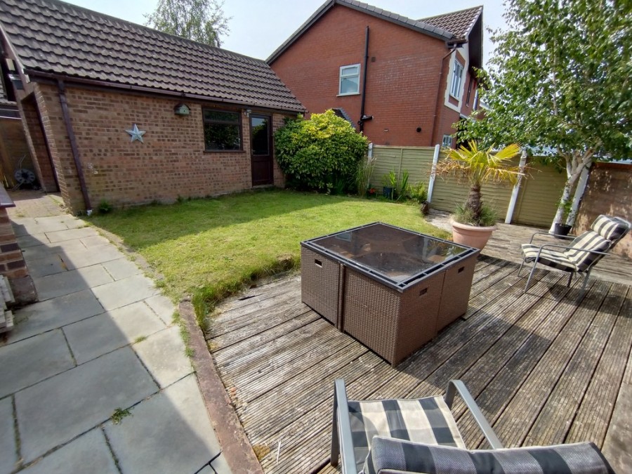 Images for Springfield Drive, Kidsgrove, Stoke-on-Trent EAID:49b9316610c762073834153eee719ae7 BID:1