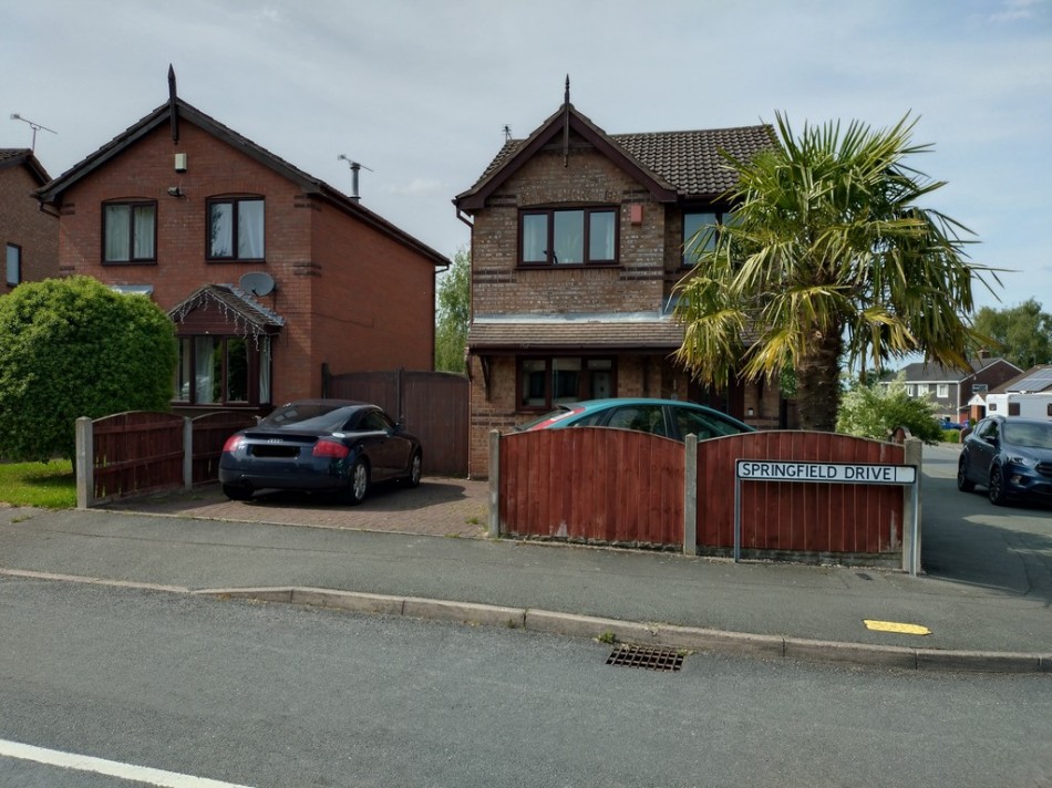 Images for Springfield Drive, Kidsgrove, Stoke-on-Trent EAID:49b9316610c762073834153eee719ae7 BID:1