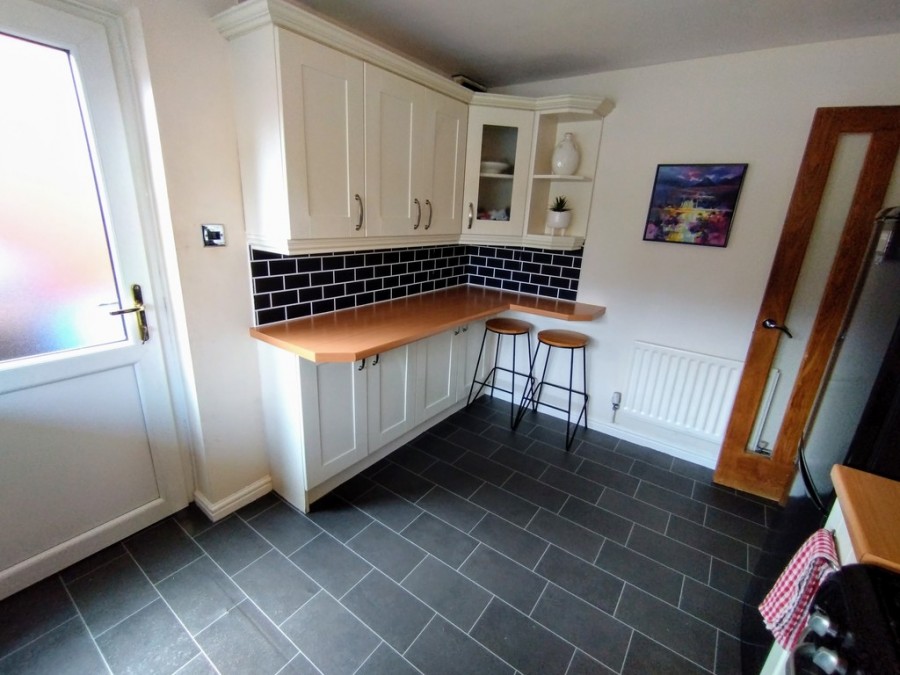 Images for Springfield Drive, Kidsgrove, Stoke-on-Trent EAID:49b9316610c762073834153eee719ae7 BID:1