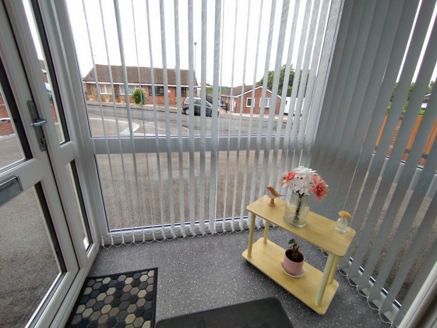 Images for 36 Westmorland Close EAID:49b9316610c762073834153eee719ae7 BID:1
