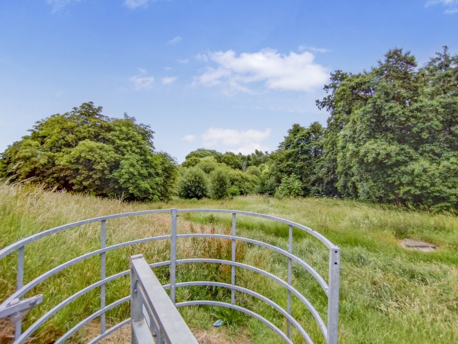 Images for 36 Westmorland Close EAID:49b9316610c762073834153eee719ae7 BID:1