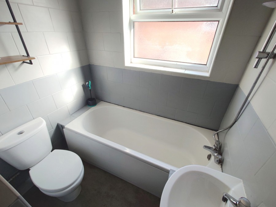 Images for Galleys Bank, Kidsgrove, Stoke-on-Trent EAID:49b9316610c762073834153eee719ae7 BID:1