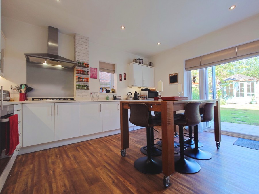 Images for Sutton Avenue, Silverdale, Newcastle EAID:49b9316610c762073834153eee719ae7 BID:1