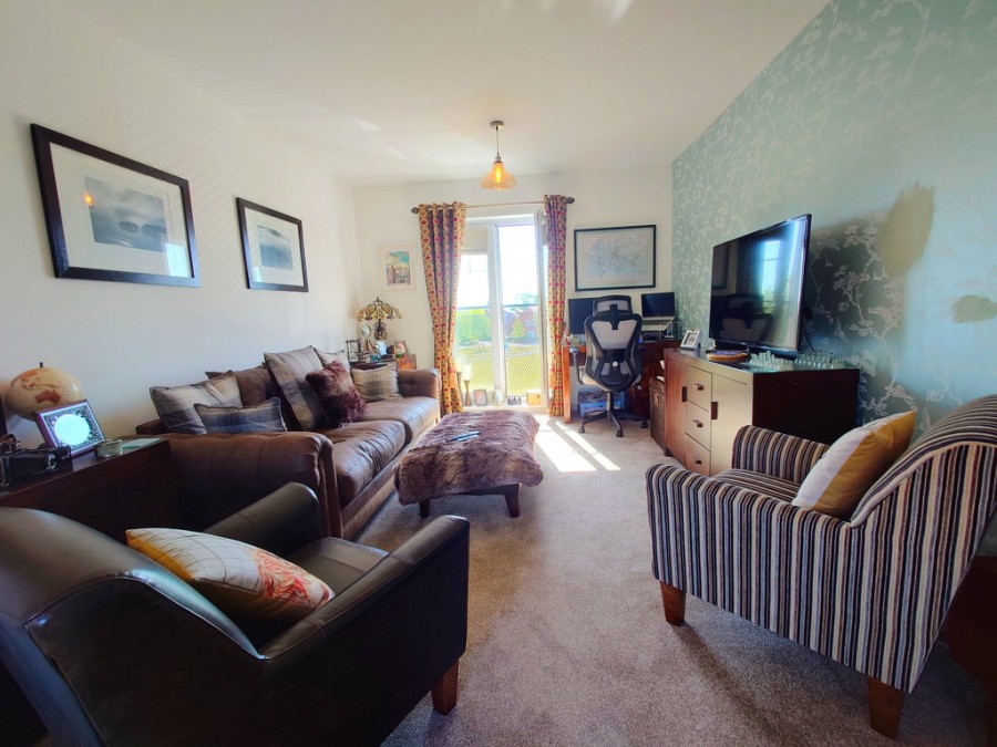 Images for Sutton Avenue, Silverdale, Newcastle EAID:49b9316610c762073834153eee719ae7 BID:1