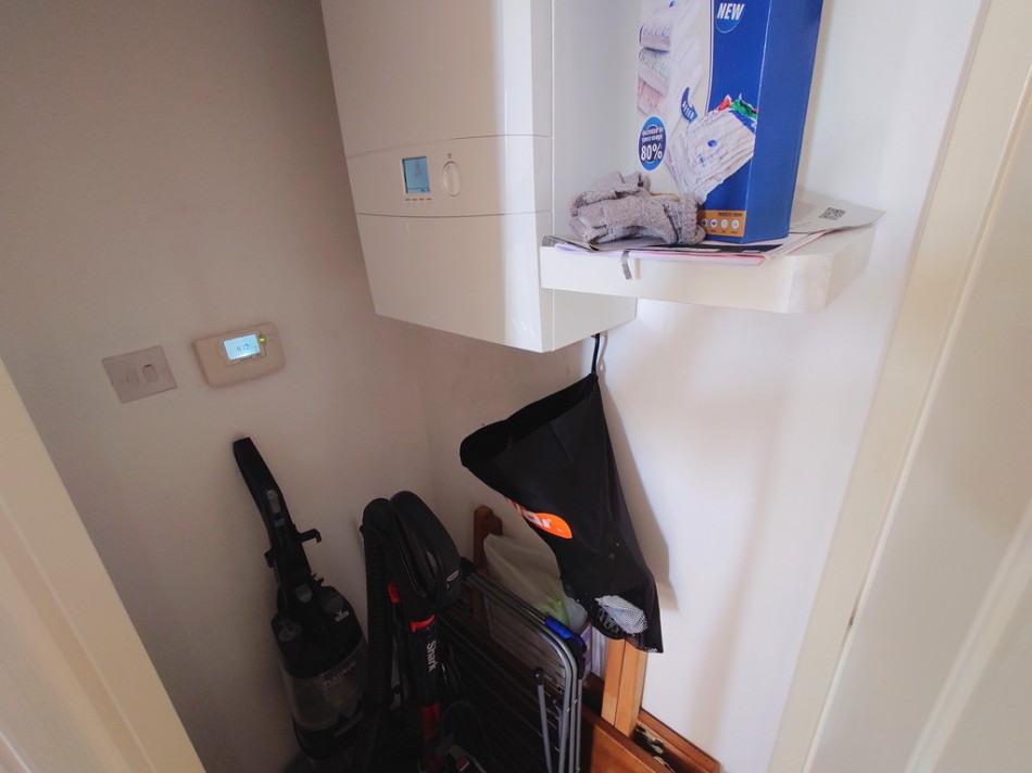 Images for Sutton Avenue, Silverdale, Newcastle EAID:49b9316610c762073834153eee719ae7 BID:1