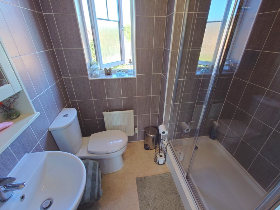 Images for Sutton Avenue, Silverdale, Newcastle EAID:49b9316610c762073834153eee719ae7 BID:1