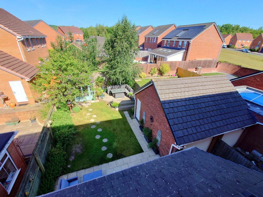 Images for Sutton Avenue, Silverdale, Newcastle EAID:49b9316610c762073834153eee719ae7 BID:1