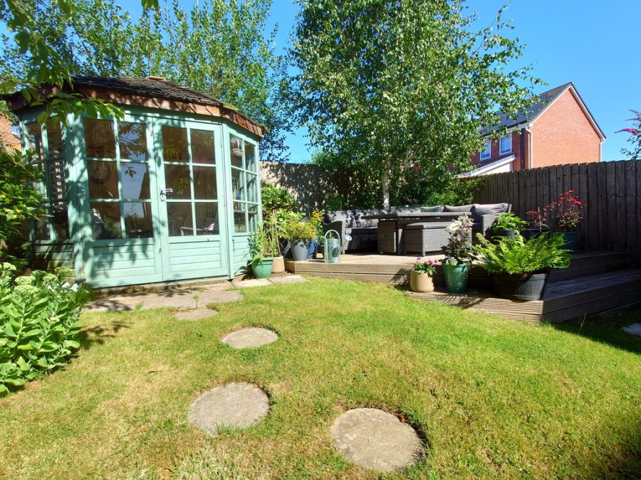 Images for Sutton Avenue, Silverdale, Newcastle EAID:49b9316610c762073834153eee719ae7 BID:1