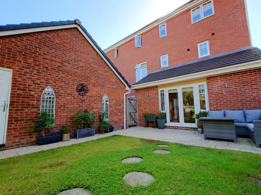 Images for Sutton Avenue, Silverdale, Newcastle EAID:49b9316610c762073834153eee719ae7 BID:1