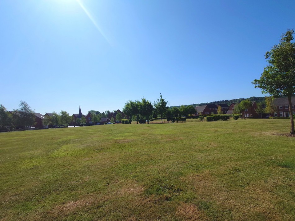 Images for Sutton Avenue, Silverdale, Newcastle EAID:49b9316610c762073834153eee719ae7 BID:1
