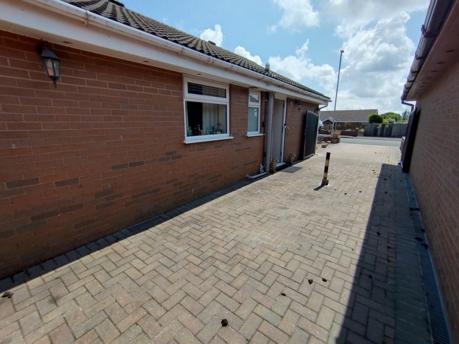Images for Laurel Drive, Harriseahead, Stoke-on-Trent EAID:49b9316610c762073834153eee719ae7 BID:1