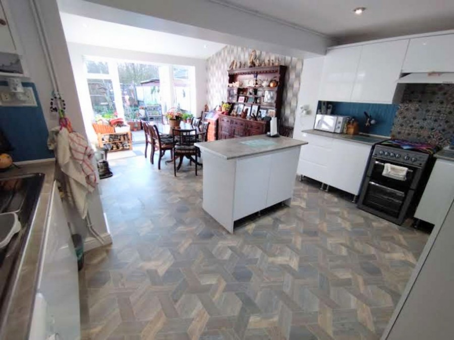 Images for Tern Avenue, Kidsgrove, Stoke-on-Trent EAID:49b9316610c762073834153eee719ae7 BID:1