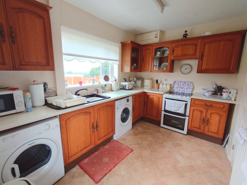Images for Rutland Road, Kidsgrove, Stoke-on-Trent EAID:49b9316610c762073834153eee719ae7 BID:1