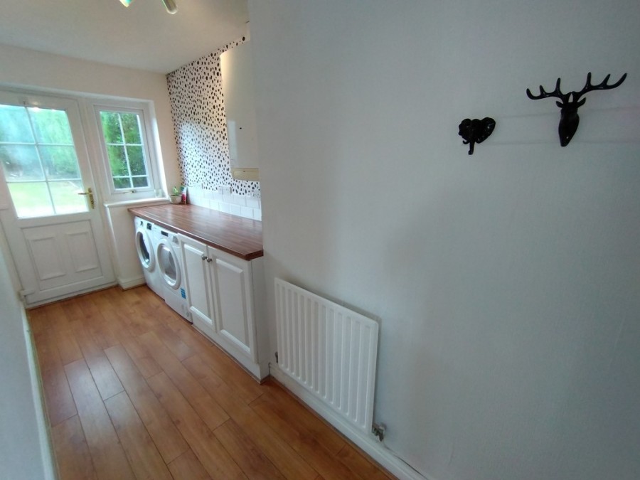 Images for High Street, Newchapel, Stoke-on-Trent EAID:49b9316610c762073834153eee719ae7 BID:1