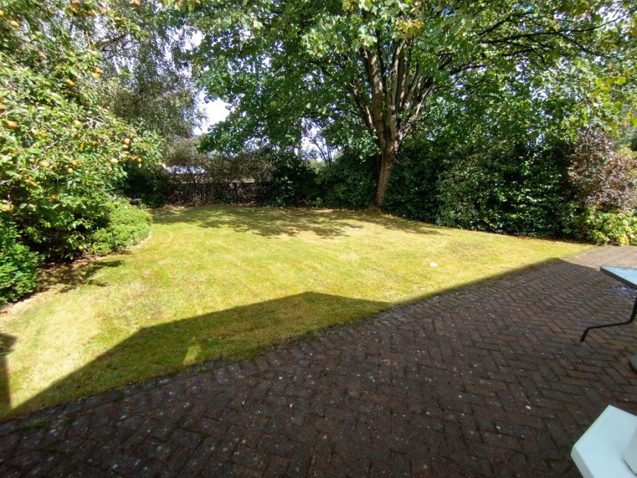 Images for High Street, Newchapel, Stoke-on-Trent EAID:49b9316610c762073834153eee719ae7 BID:1