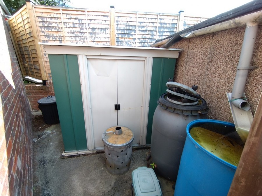 Images for St. Andrews Drive, Kidsgrove, Stoke-on-Trent EAID:49b9316610c762073834153eee719ae7 BID:1