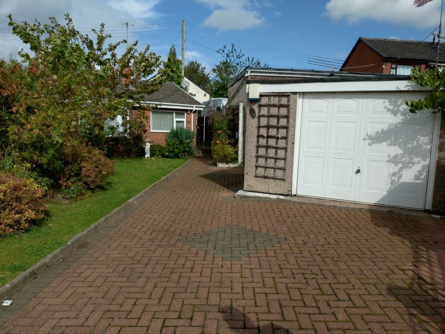 Images for St. Andrews Drive, Kidsgrove, Stoke-on-Trent EAID:49b9316610c762073834153eee719ae7 BID:1