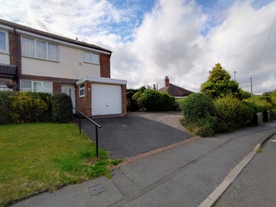 View Full Details for 2 Lordshire Place - EAID:49b9316610c762073834153eee719ae7, BID:1