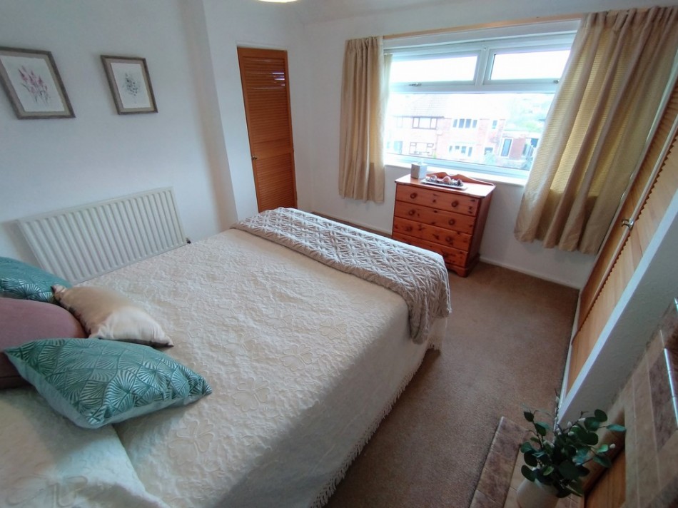 Images for Ian Road, Newchapel EAID:49b9316610c762073834153eee719ae7 BID:1