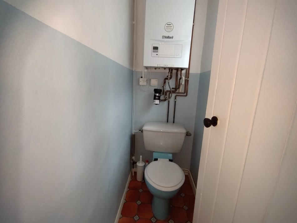 Images for Ian Road, Newchapel EAID:49b9316610c762073834153eee719ae7 BID:1