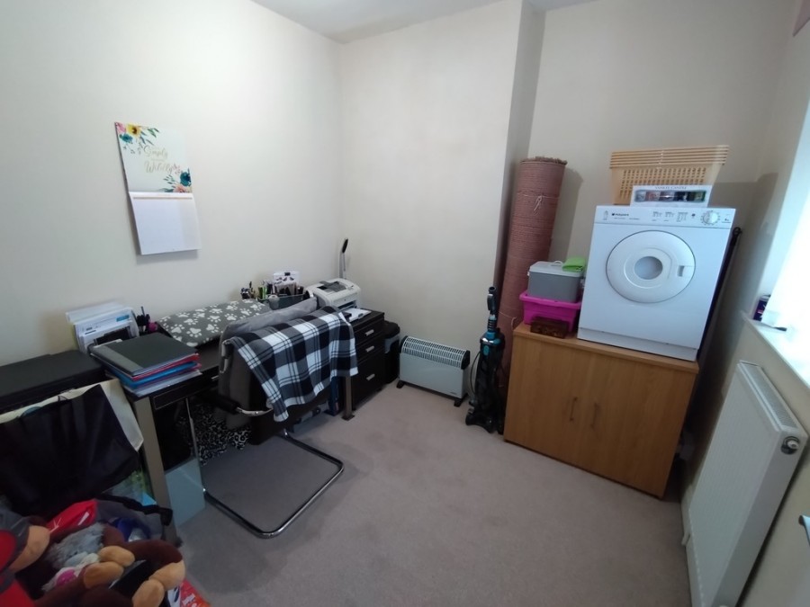 Images for Jamage Road, Talke Pits, Stoke-on-Trent EAID:49b9316610c762073834153eee719ae7 BID:1