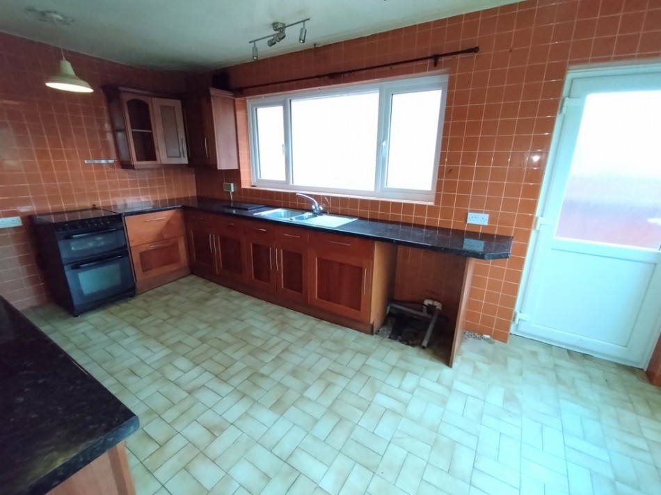 Images for Biddulph Road, Stoke-on-Trent EAID:49b9316610c762073834153eee719ae7 BID:1